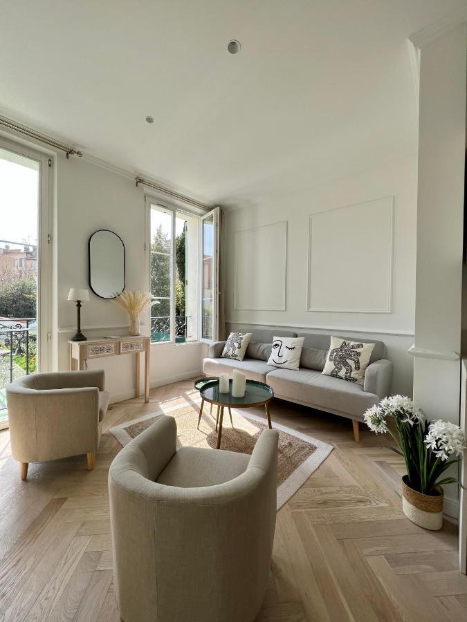 Amazing New Property In The Heart Of The Old Town Of Antibes Luaran gambar